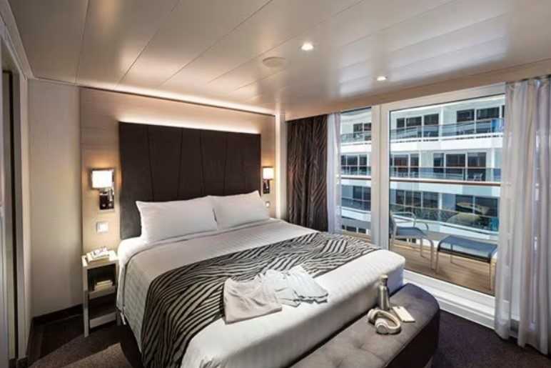 Kajuta s balkonem MSC World Asia