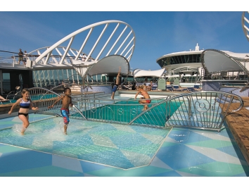 Loď Enchantment of the Seas