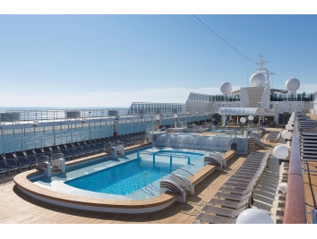 Loď MSC Opera
